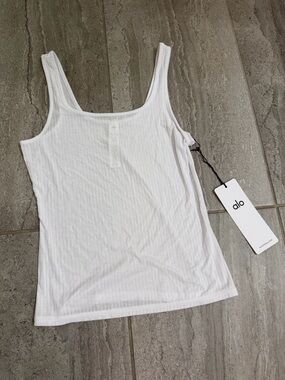 NWT Alo Ribbed Sea Coast Tank